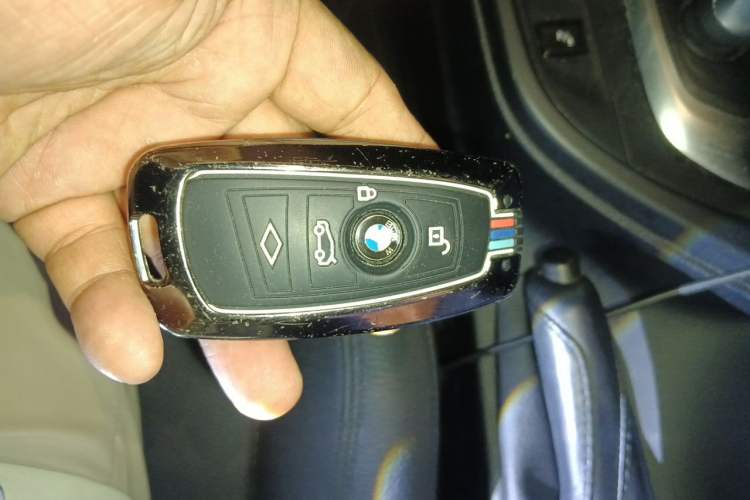 Used BMW 3 Series GT 2018 320i Sport Edition Vehicle Key