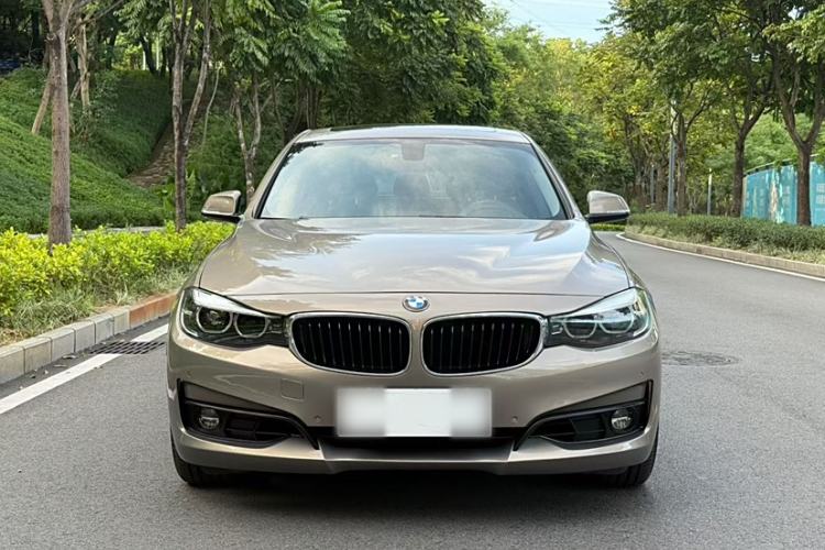 Used BMW 3 Series GT 2018 320i Sport Edition Exterior 1
