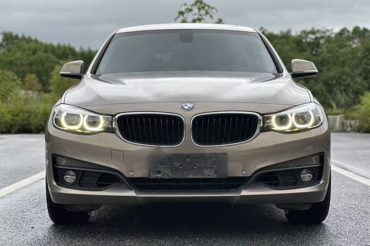 Used BMW 3 Series GT 2018 320i Sport Edition Exterior 5
