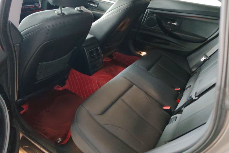 Used BMW 3 Series GT 2018 320i Sport Edition Left Rear Seat