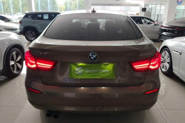 Used BMW 3 Series GT 2018 320i Sport Edition Rear