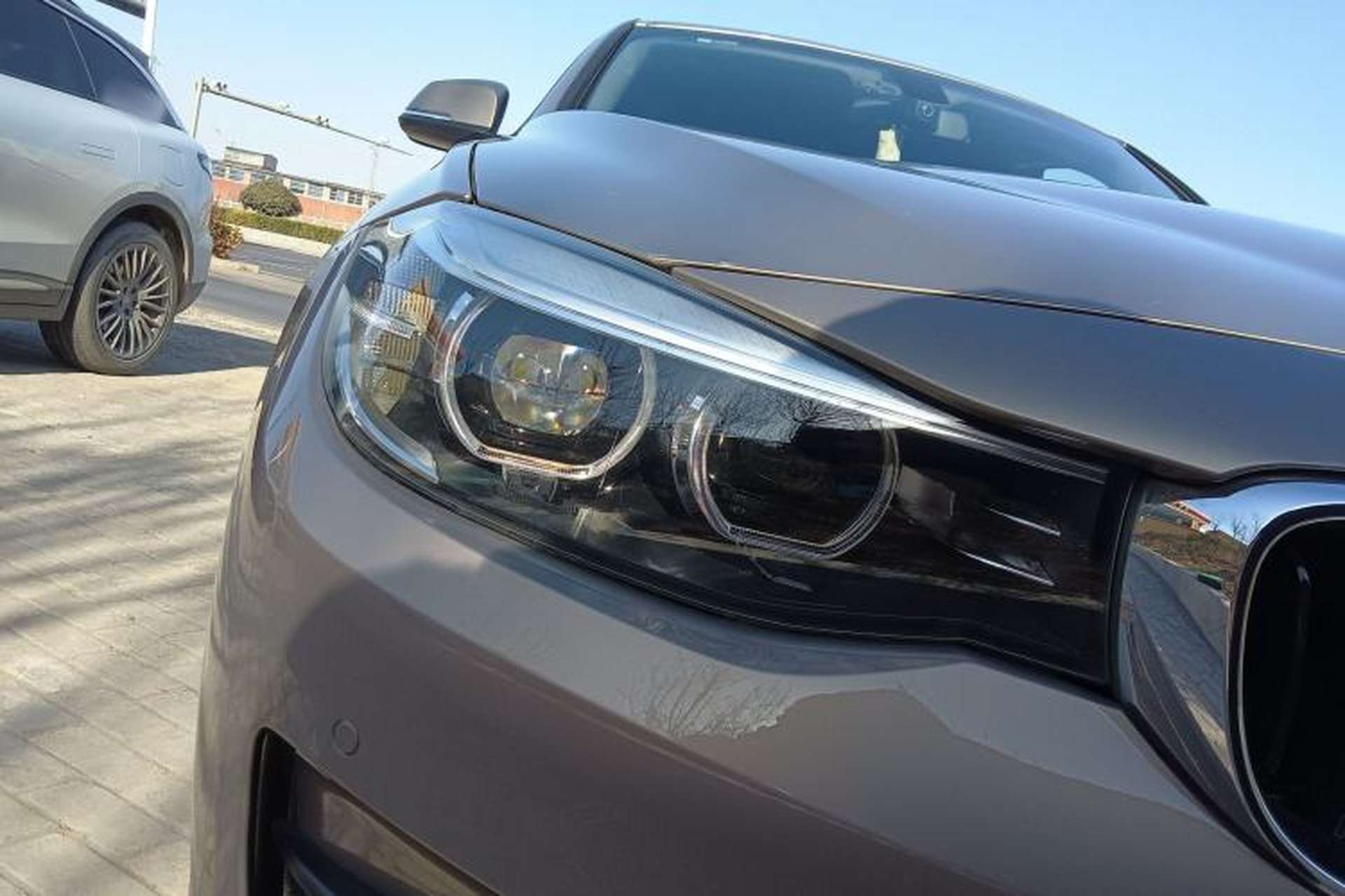 Used BMW 3 Series GT 2018 320i Sport Edition Right Front Headlight