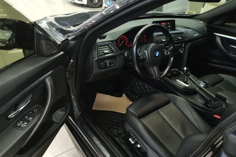 Used BMW 3 Series GT 2019 320i M Sport Package Driver Seat