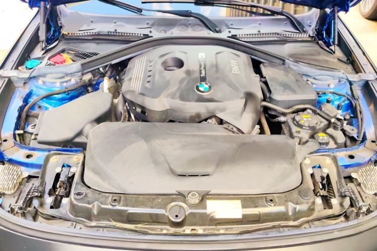 Used BMW 3 Series GT 2019 320i M Sport Engine Bay
