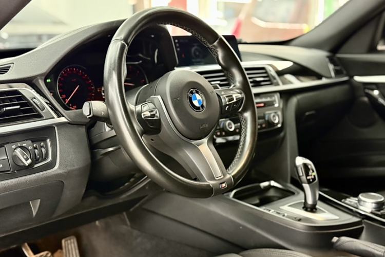 Used BMW 3 Series GT 2019 320i M Sport Package Exterior 10