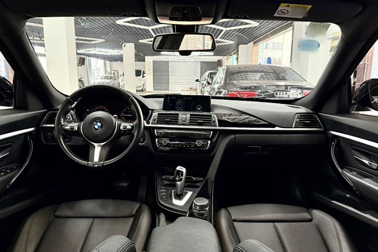 Used BMW 3 Series GT 2019 320i M Sport Package Exterior 12