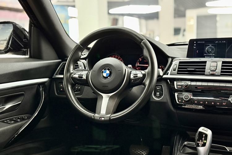 Used BMW 3 Series GT 2019 320i M Sport Package Exterior 3