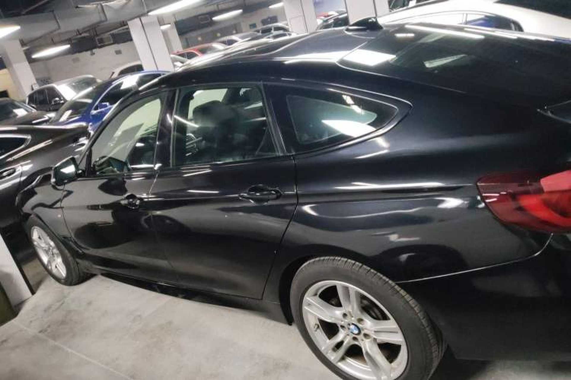 Used BMW 3 Series GT 2019 320i M Sport Package Exterior 5