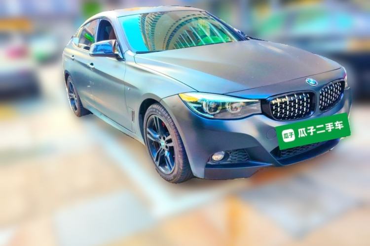 Used BMW 3 Series GT 2019 320i M Sport Front Right 45 Deg