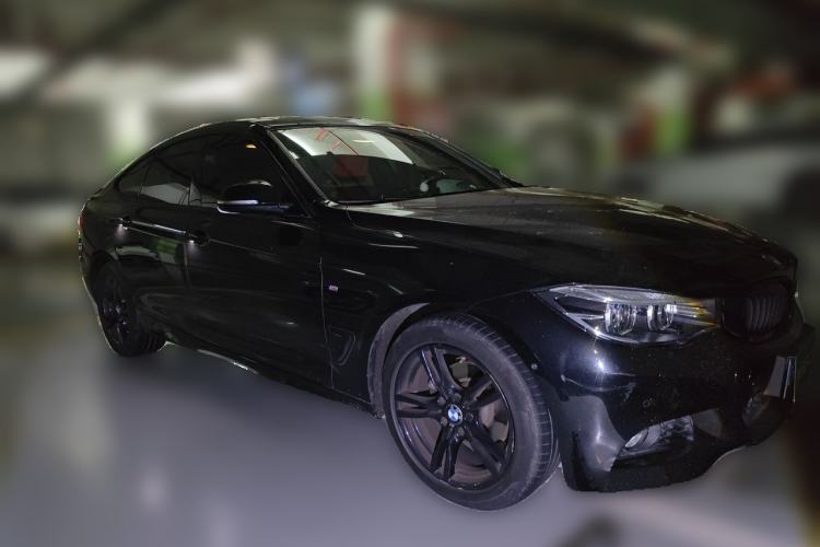 Used BMW 3 Series GT 2019 320i M Sport Night Edition Front Right 45 Deg