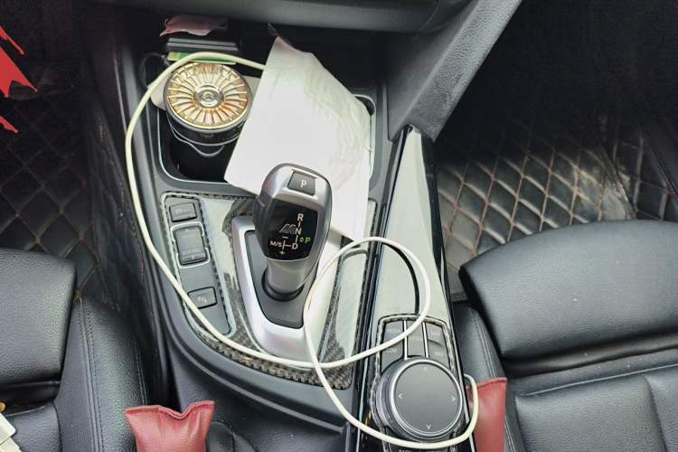 Used BMW 3 Series GT 2019 320i M Sport Package Gear Lever