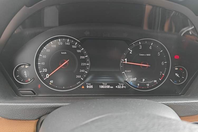 Used BMW 3 Series GT 2019 320i Luxury Design Package Instrument Cluster