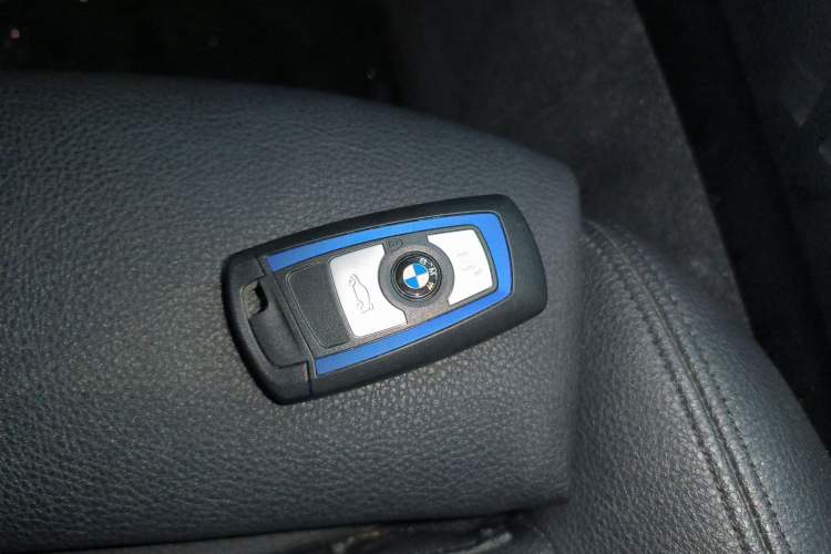 Used BMW 3 Series GT 2019 320i M Sport Package Interior 1