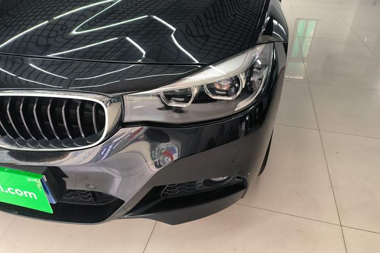Used BMW 3 Series GT 2019 320i M Sport Package Left Front Headlight