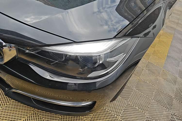 Used BMW 3 Series GT 2019 320i Luxury Design Package Left Front Headlight