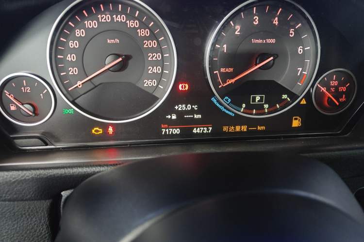 Used BMW 3 Series GT 2019 320i Sport Edition Odometer Close Up