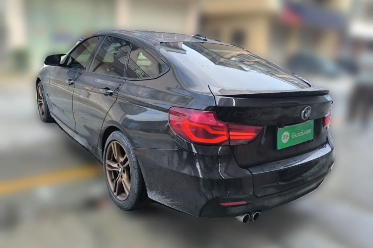 Used BMW 3 Series GT 2019 320i M Sport Package Rear Left 45 Deg