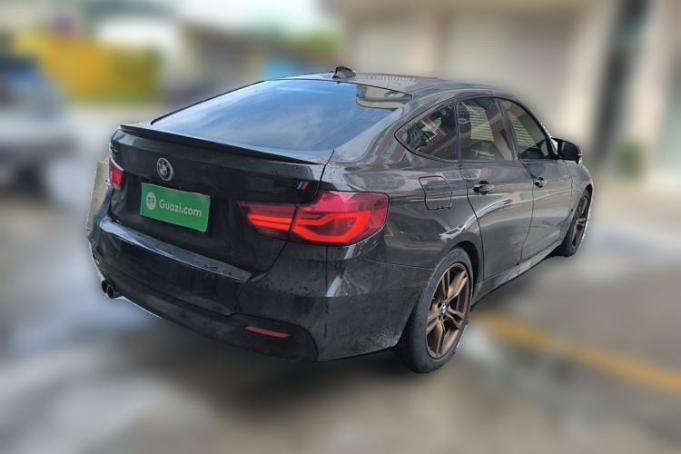 Used BMW 3 Series GT 2019 320i M Sport Package Rear Right 45 Deg