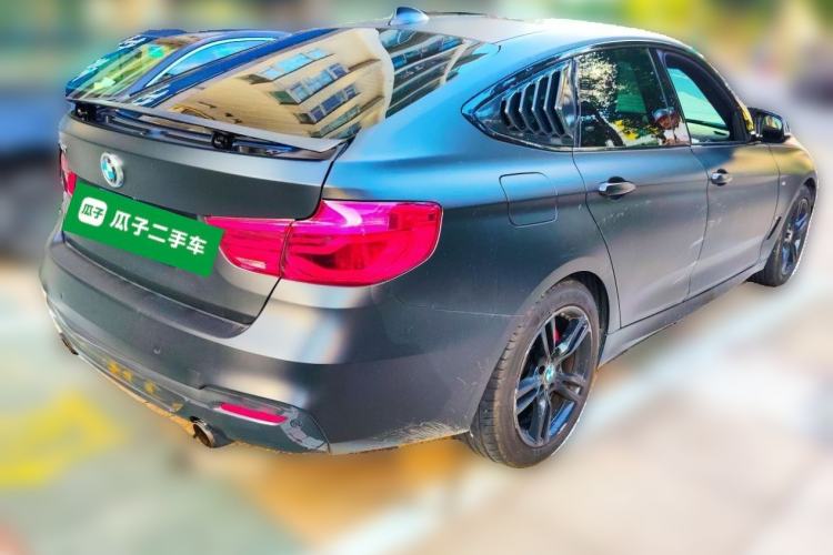 Used BMW 3 Series GT 2019 320i M Sport Rear Right 45 Deg
