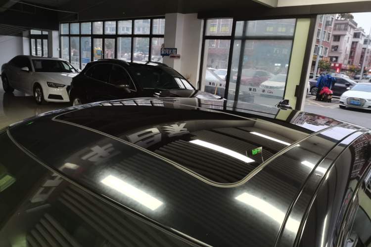 Used BMW 3 Series GT 2019 320i M Sport Package Roof