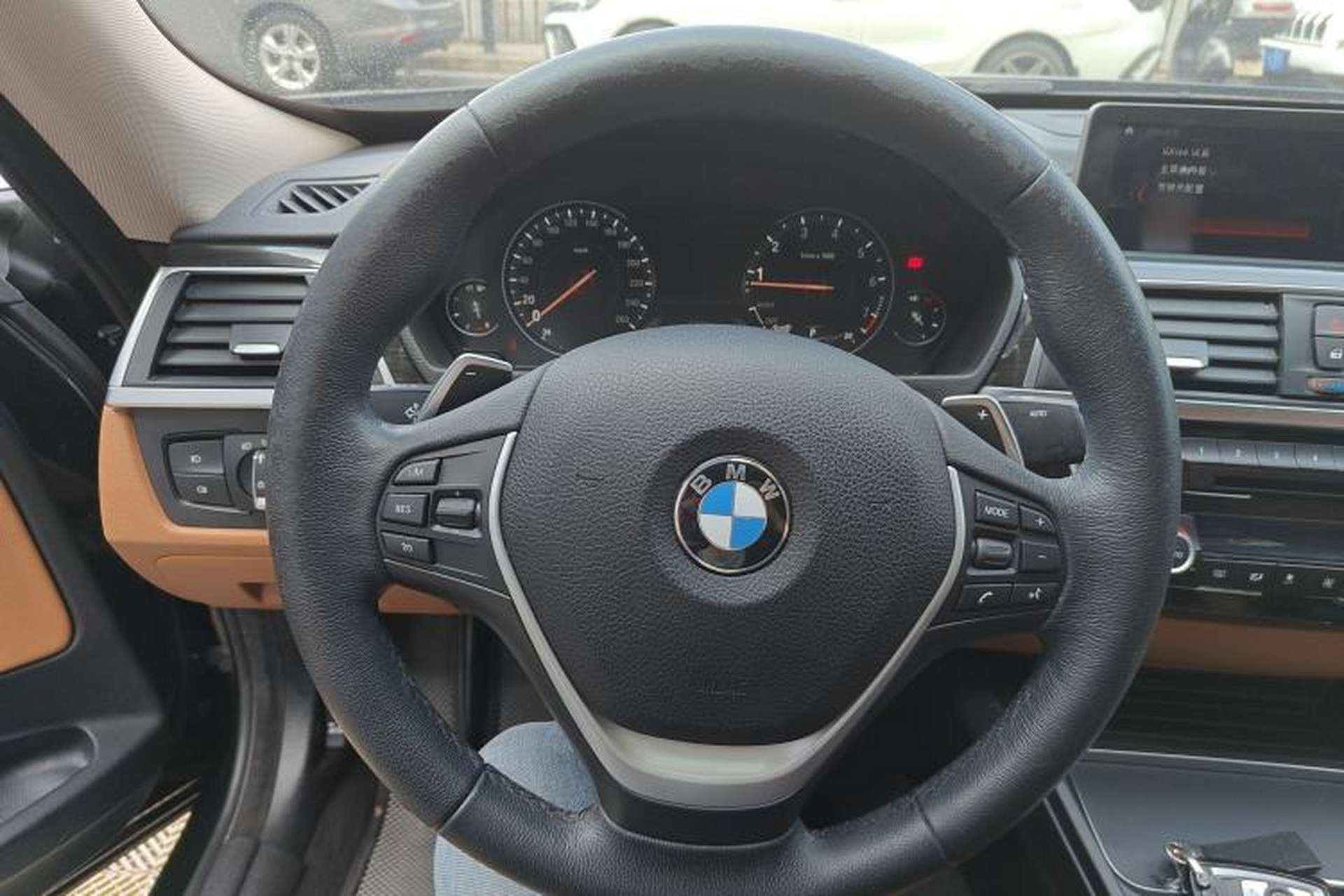 Used BMW 3 Series GT 2019 320i Luxury Design Package Steering Wheel