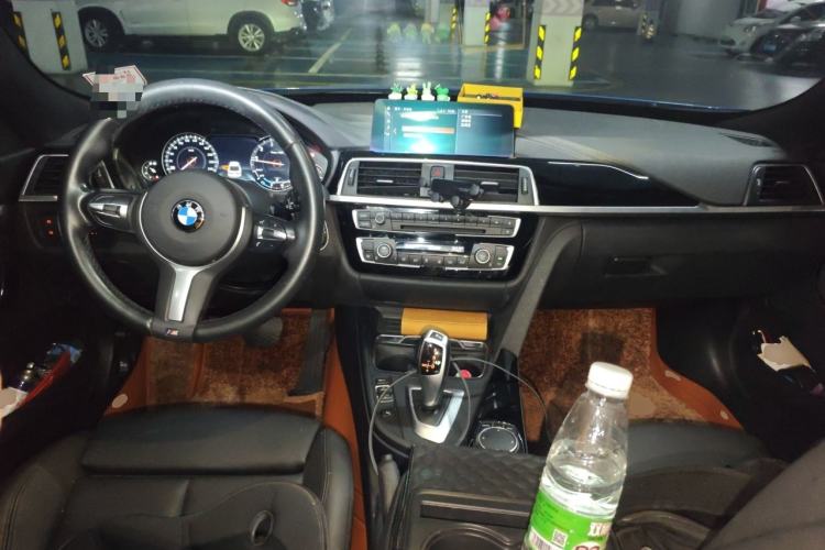 Used BMW 3 Series GT 2019 320i M Sport Package Center Console