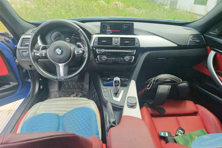 Used BMW 3 Series GT 2019 320i M Sport Center Console