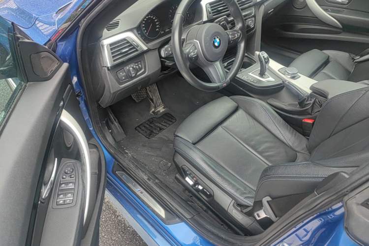 Used BMW 3 Series GT 2019 320i M Sport Driver Seat