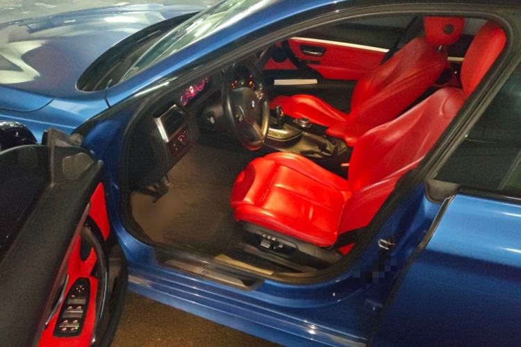 Used BMW 3 Series GT 2019 320i M Sport Package Driver Seat