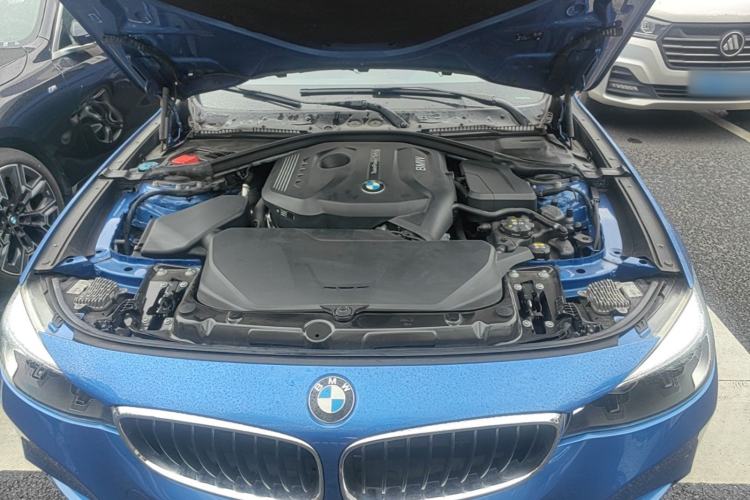 Used BMW 3 Series GT 2019 320i M Sport Engine Bay