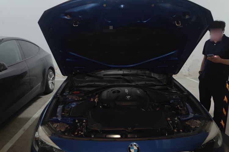 Used BMW 3 Series GT 2019 320i M Sport Night Edition Engine Bay