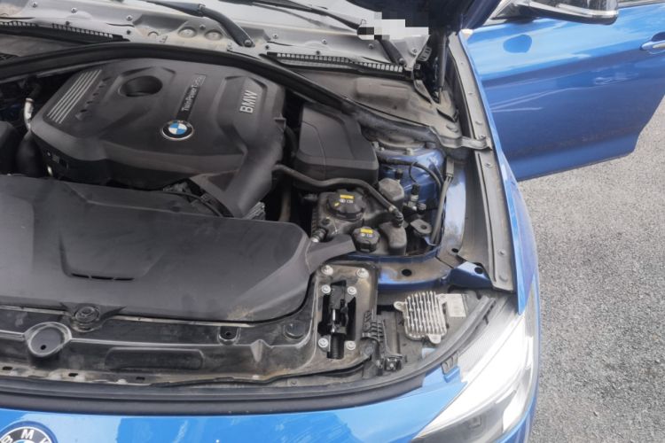 Used BMW 3 Series GT 2019 320i M Sport Night Edition Engine Bay Left