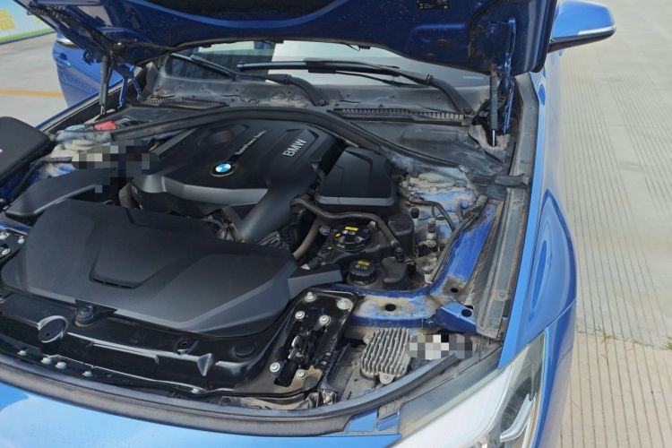 Used BMW 3 Series GT 2019 320i M Sport Engine Bay Left