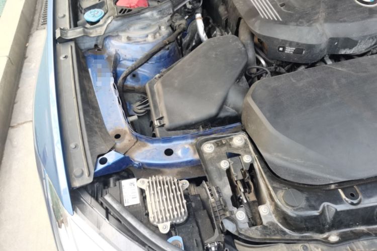 Used BMW 3 Series GT 2019 320i M Sport Package Engine Bay Right