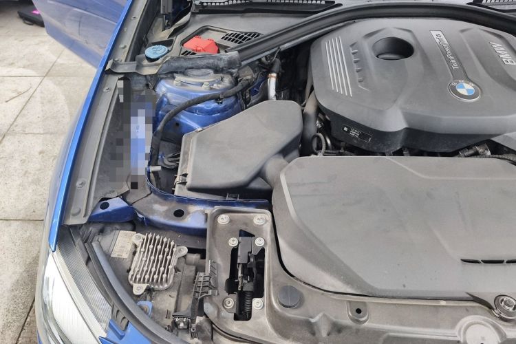 Used BMW 3 Series GT 2019 320i M Sport Engine Bay Right