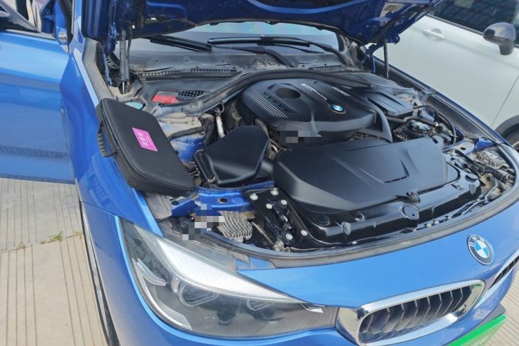 Used BMW 3 Series GT 2019 320i M Sport Engine Bay Right