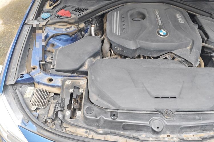 Used BMW 3 Series GT 2019 320i M Sport Engine Bay Right