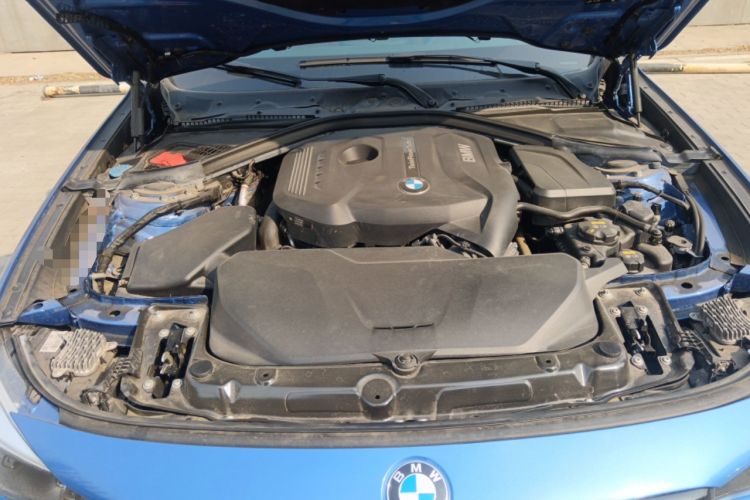 Used BMW 3 Series GT 2019 330i xDrive M Sport Night Edition Engine Bay