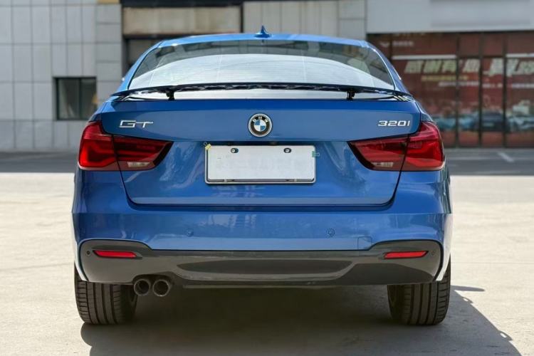 Used BMW 3 Series GT 2019 320i M Sport Package Exterior 2
