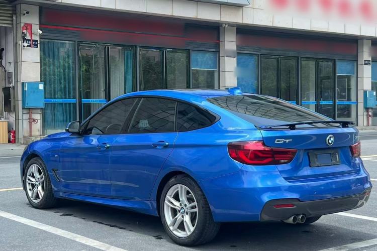 Used BMW 3 Series GT 2019 320i M Sport Package Exterior 2