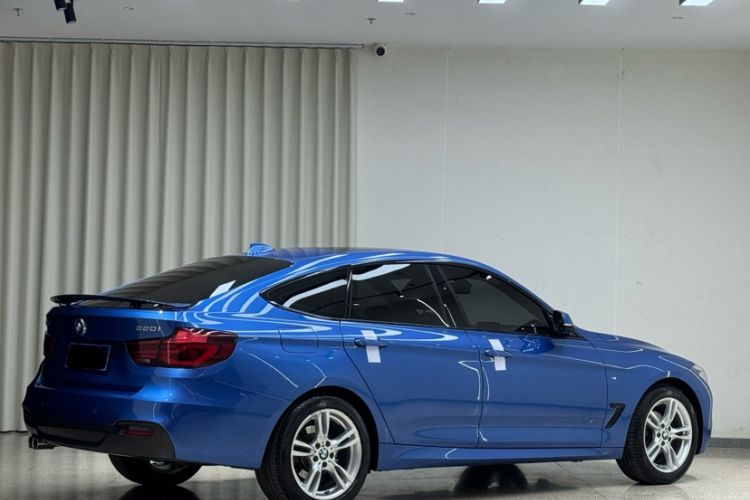 Used BMW 3 Series GT 2019 320i M Sport Package Exterior 2