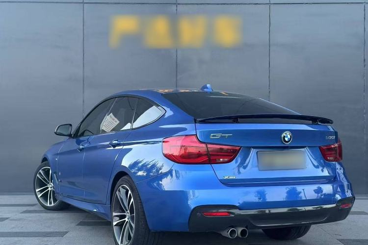 Used BMW 3 Series GT 2019 330i xDrive M Sport Edition Exterior 3