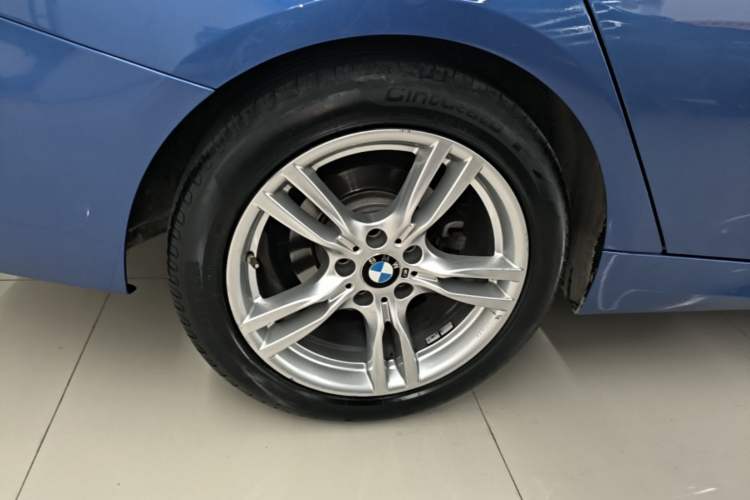 Used BMW 3 Series GT 2019 320i M Sport Package Exterior 5