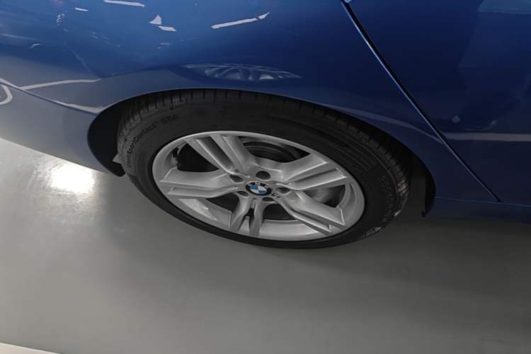 Used BMW 3 Series GT 2019 320i M Sport Exterior 5