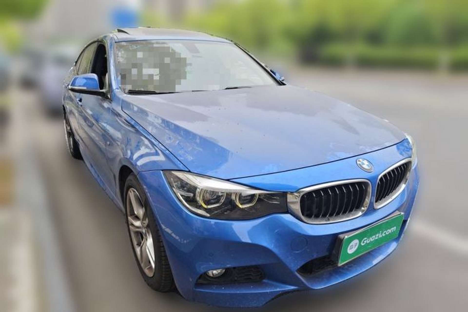 Used BMW 3 Series GT 2019 320i M Sport Package Front Right 45 Deg