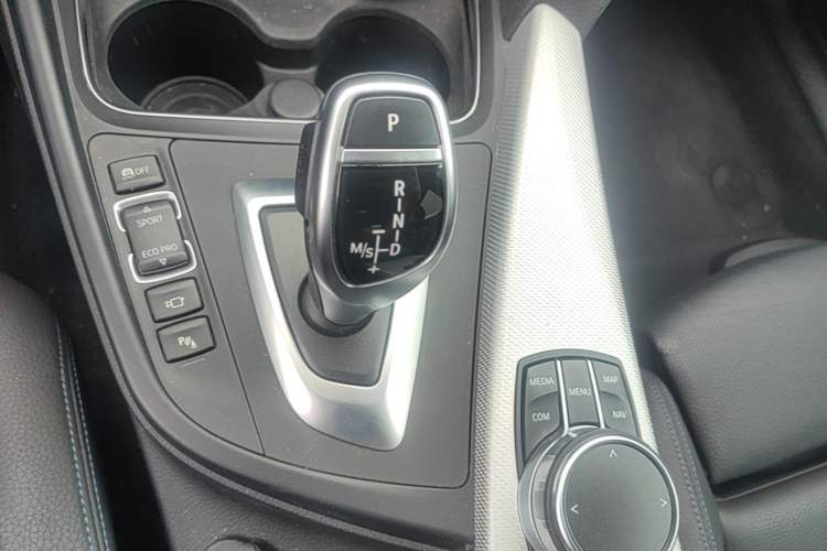 Used BMW 3 Series GT 2019 320i M Sport Gear Lever