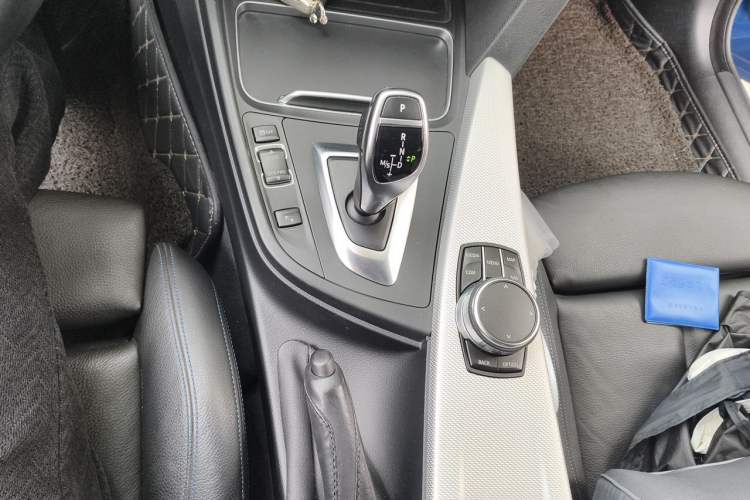 Used BMW 3 Series GT 2019 320i M Sport Gear Lever
