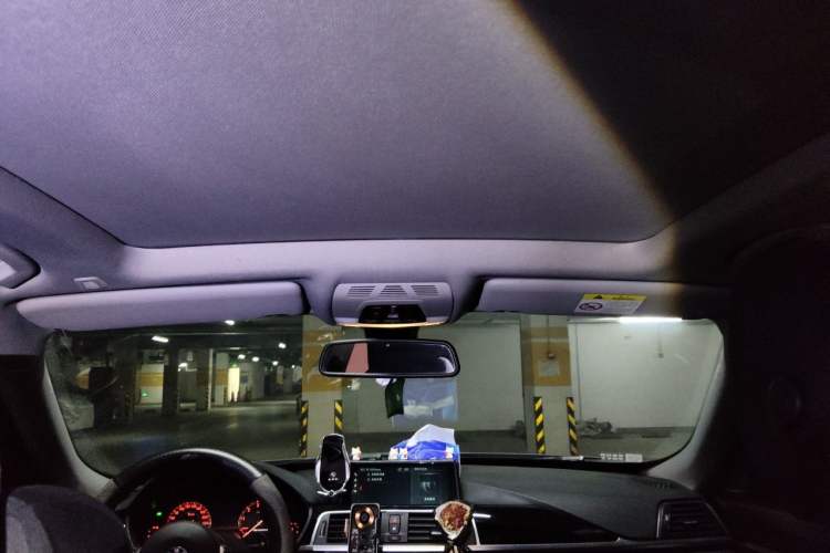 Used BMW 3 Series GT 2019 320i Sport Edition Headliner