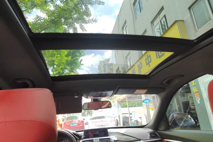 Used BMW 3 Series GT 2019 330i xDrive M Sport Edition Headliner