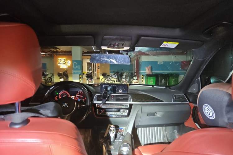 Used BMW 3 Series GT 2019 330i xDrive M Sport Night Edition Headliner